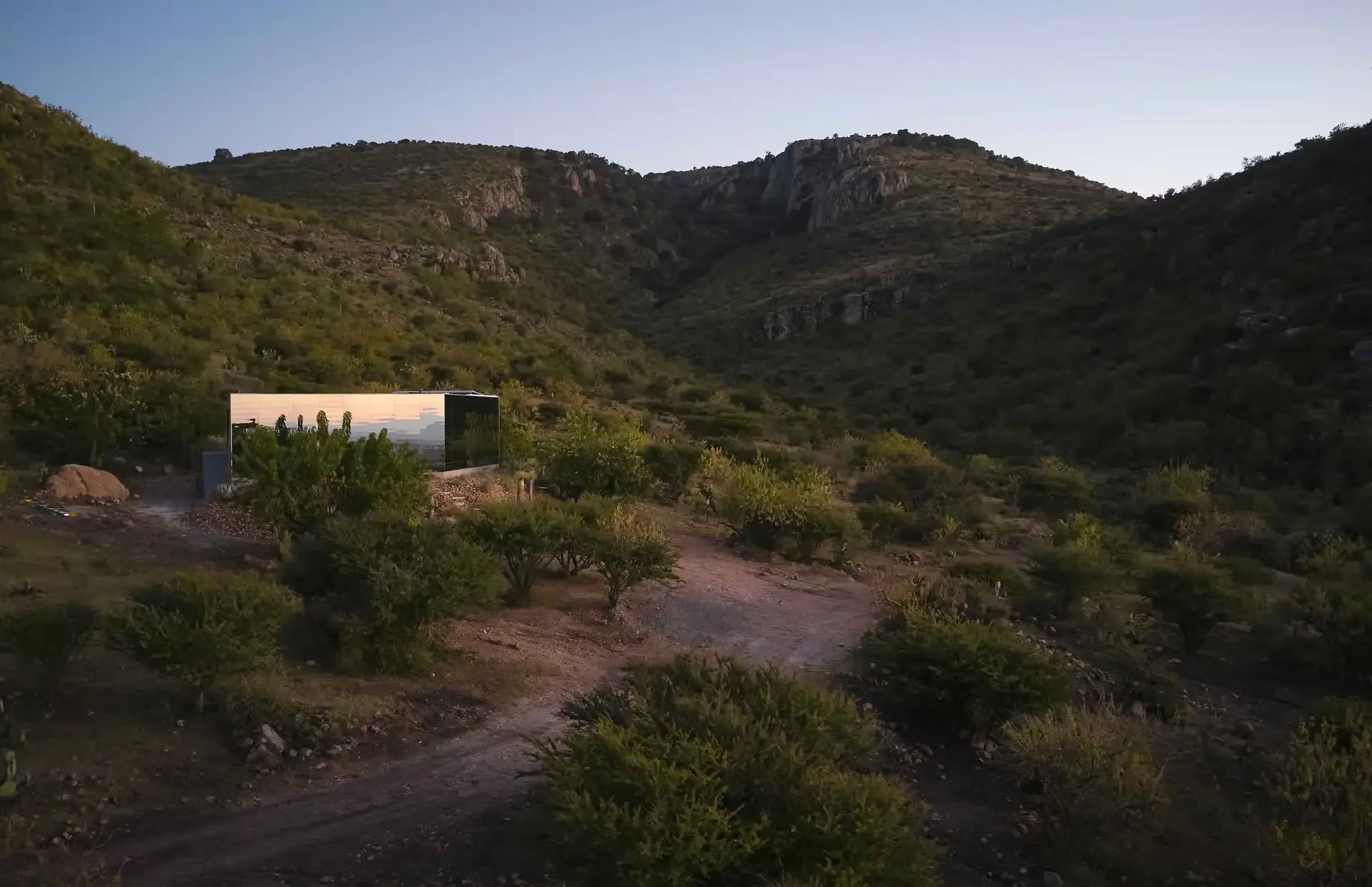 Casa Eterea — three nights on the volcano